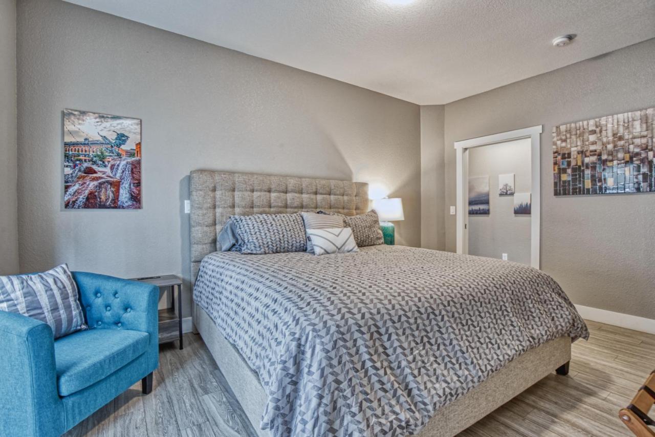 Modern Townhome Near Old Town, Breweries, & River! Fort Collins Extérieur photo