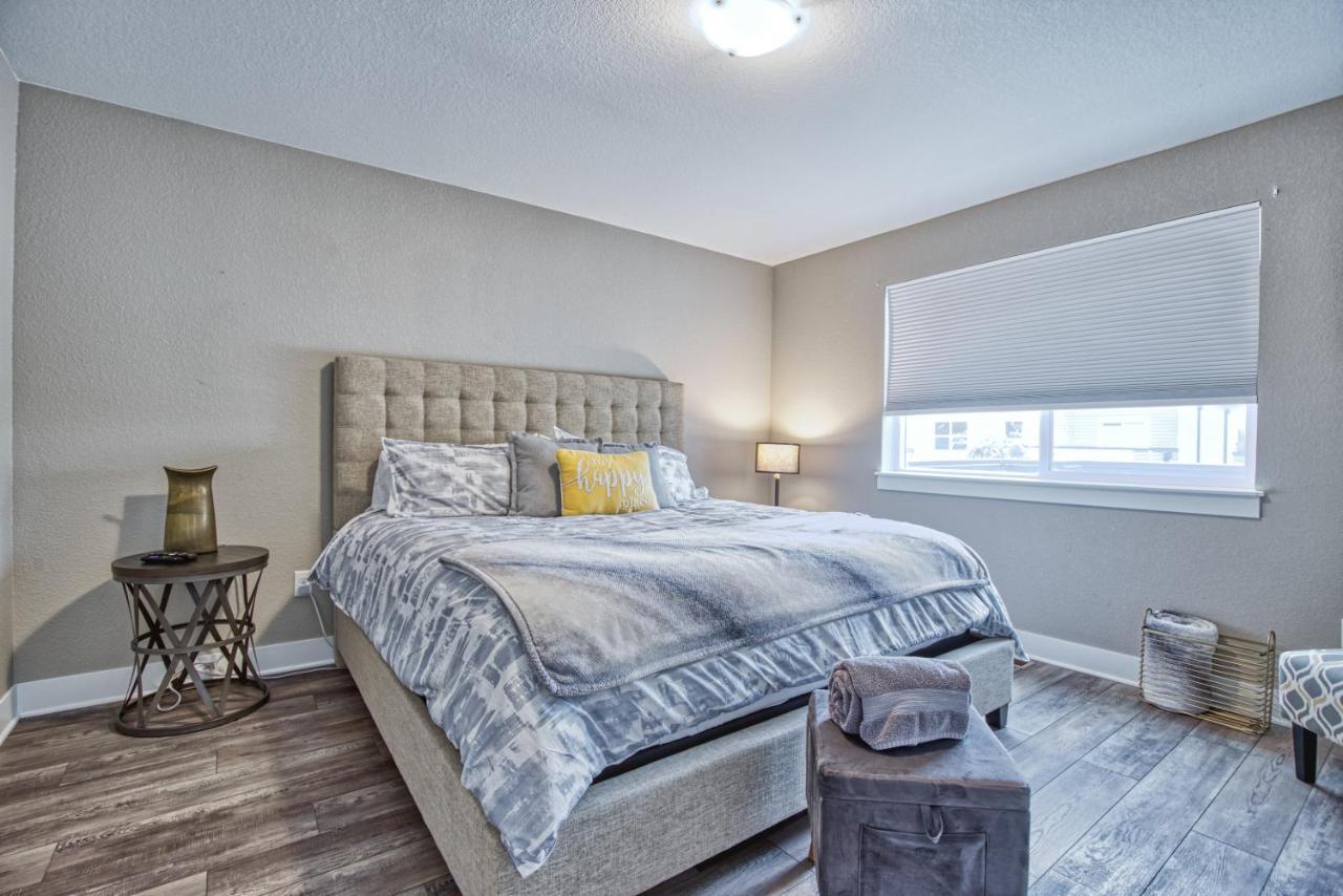 Modern Townhome Near Old Town, Breweries, & River! Fort Collins Extérieur photo
